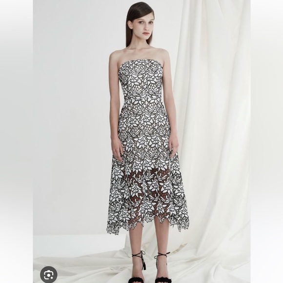 Keepsake The Label true love Laser Cut Bold lace midi  dress XXS - Picture 1 of 8